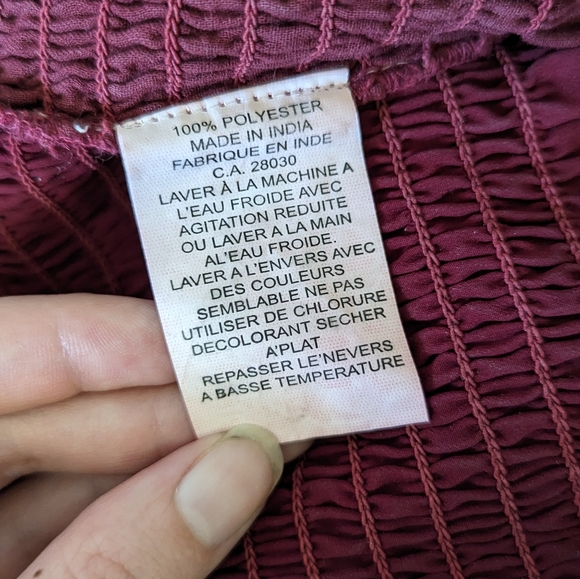 Puff sleeve red top - Picture 3 of 4